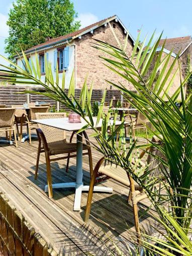 Le Napoleon Hotel Luxeuil-les-Bains Eksteriør billede