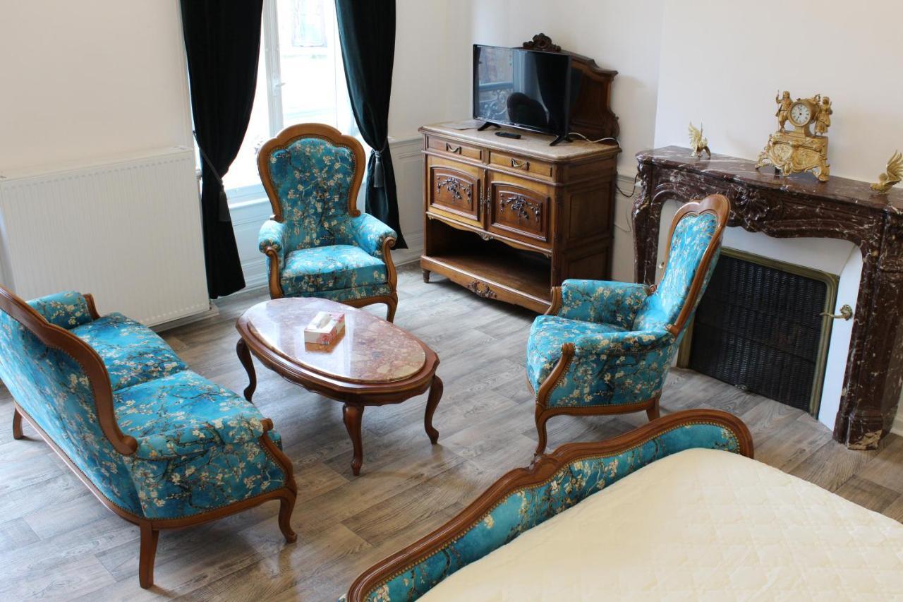 Le Napoleon Hotel Luxeuil-les-Bains Eksteriør billede